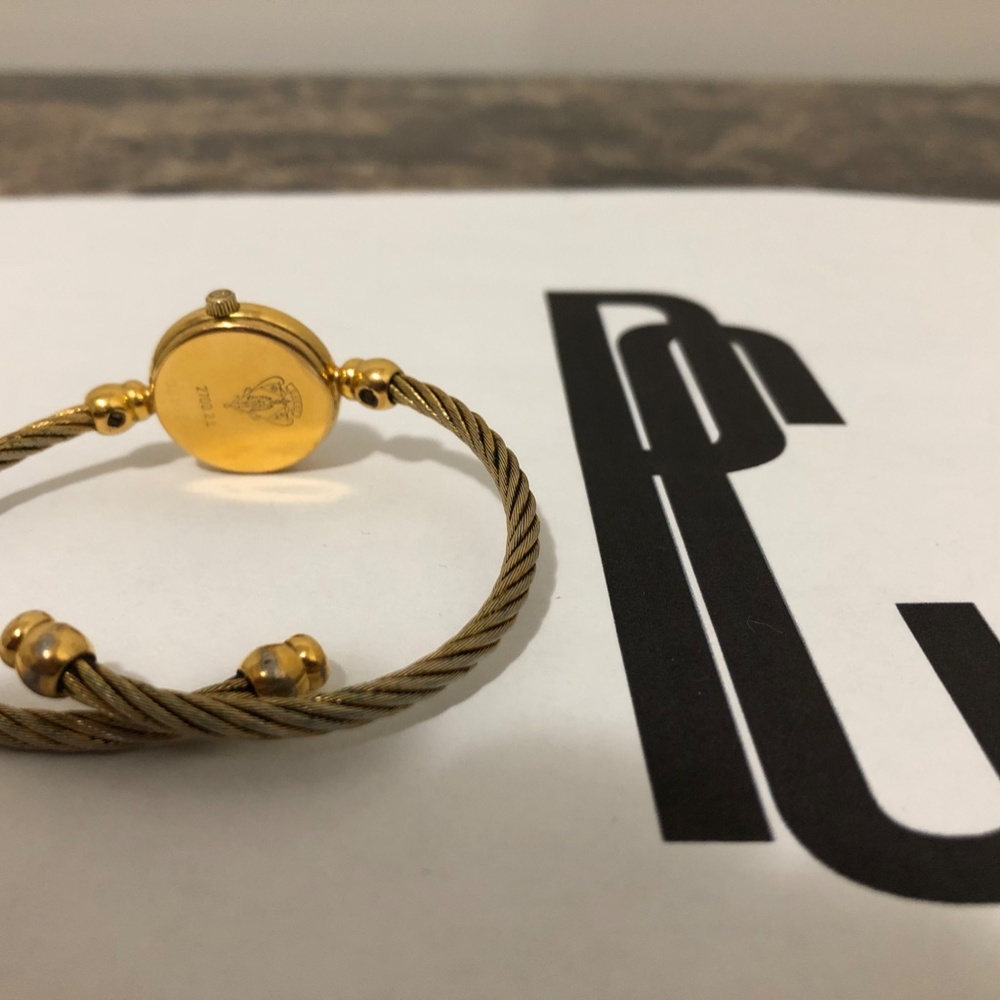 Gucci 2047.1L Gold-Plated Rope Cable Watch - Picture 4 of 5